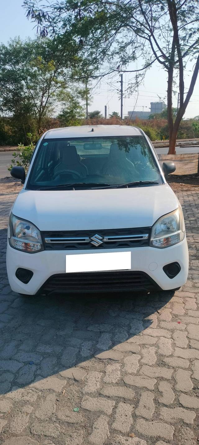 https://images10.gaadi.com/usedcar_image/4515300/original/processed_0db4804e1da1fc8b677f53b716571d7d.jpg?imwidth=6400