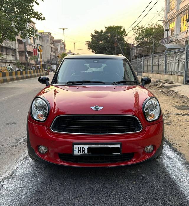 https://images10.gaadi.com/usedcar_image/4515304/original/processed_9a19ff9881d6691fb36698242c10e8d9.jpg?imwidth=6400