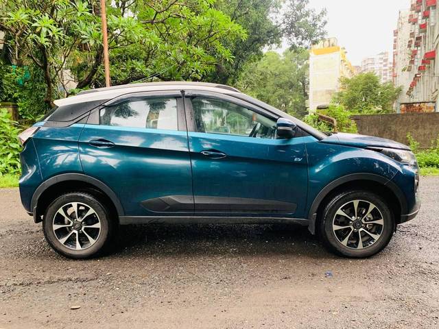 https://images10.gaadi.com/usedcar_image/4515363/original/processed_40929f1e59502531b214d967e6482f7d.jpg?imwidth=6401