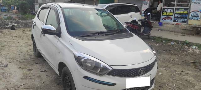 https://images10.gaadi.com/usedcar_image/4515380/original/processed_26253d005efd44280a7d04dc76249245.jpg?imwidth=6400