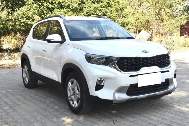 https://images10.gaadi.com/usedcar_image/4515382/original/processed_e8fd2c5c70c8340c1fcff7bdc13165e6.jpg?imwidth=6400
