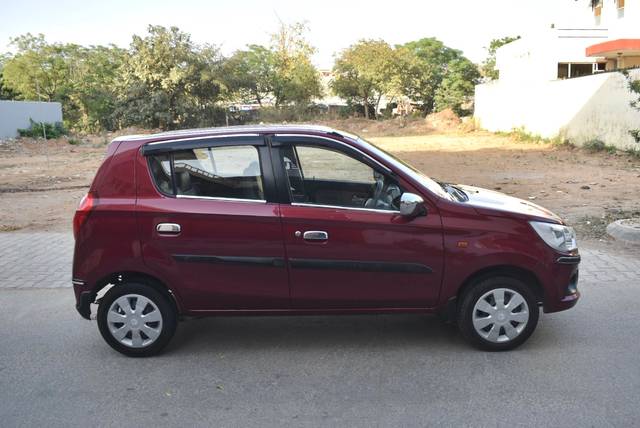 https://images10.gaadi.com/usedcar_image/4515402/original/a664f073829c41971c261fb69b872bdd.jpg?imwidth=6401