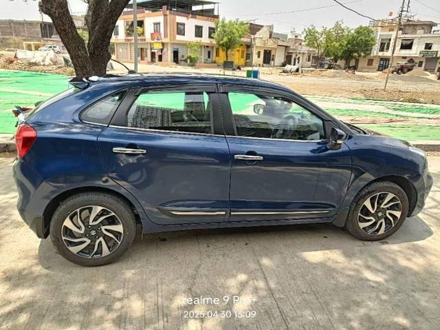 https://images10.gaadi.com/usedcar_image/4515509/original/processed_03bcf8fa-ca1f-4d41-85f8-eb4eaaf86238.jpg?imwidth=6401