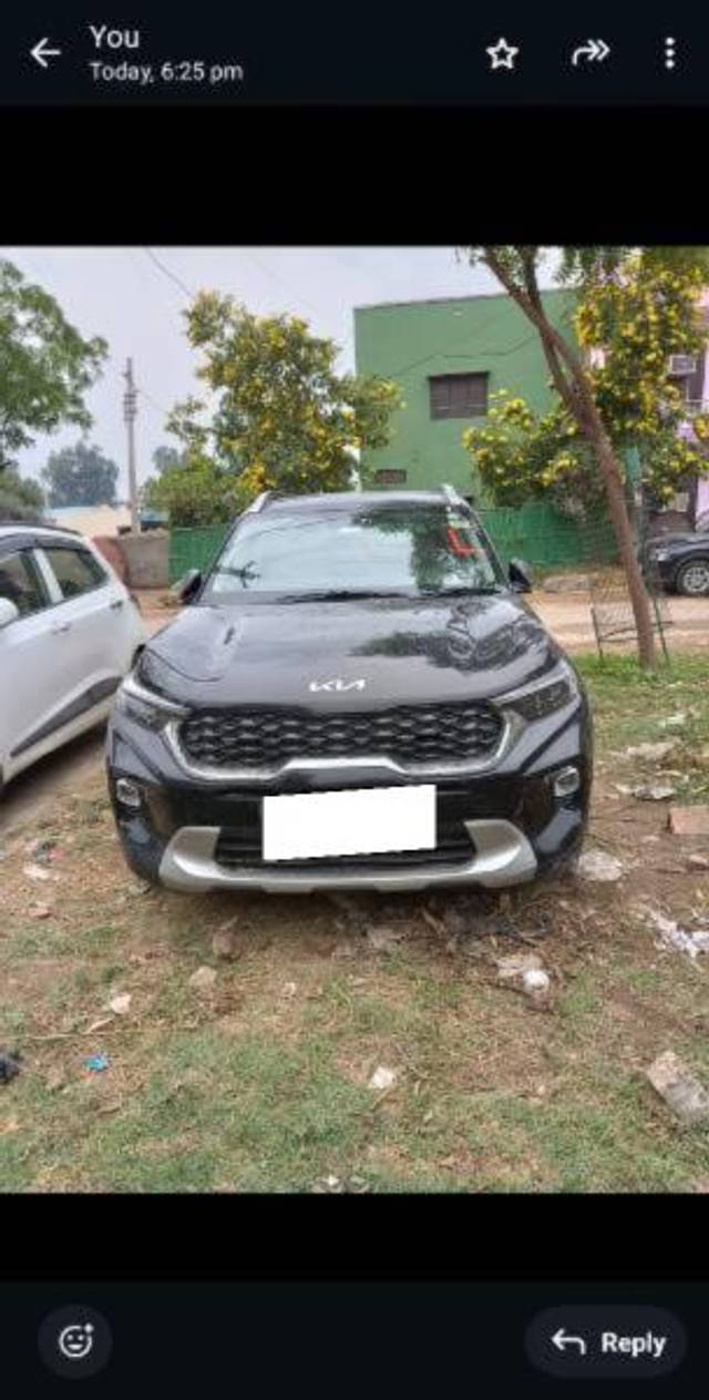 https://images10.gaadi.com/usedcar_image/4515527/original/processed_c4f7fe1a-f635-4d4c-bcea-a133980a7714.jpg?imwidth=6400