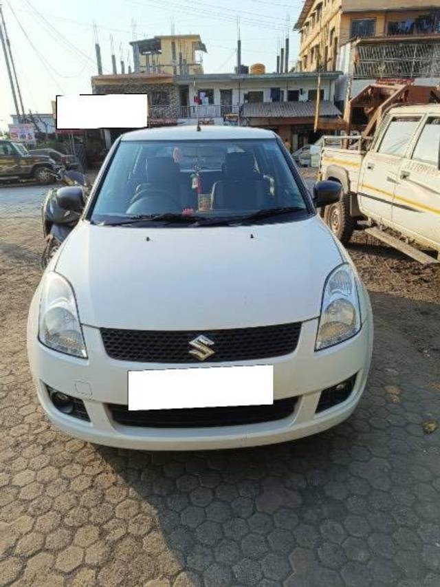 https://images10.gaadi.com/usedcar_image/4515536/original/processed_eb204610-24a0-4e1a-af40-6a6ca4284081.jpeg?imwidth=6400