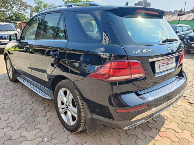 https://images10.gaadi.com/usedcar_image/4515540/original/processed_188c1b4cbcec4a6f124e2650b0875c67.jpeg?imwidth=6402