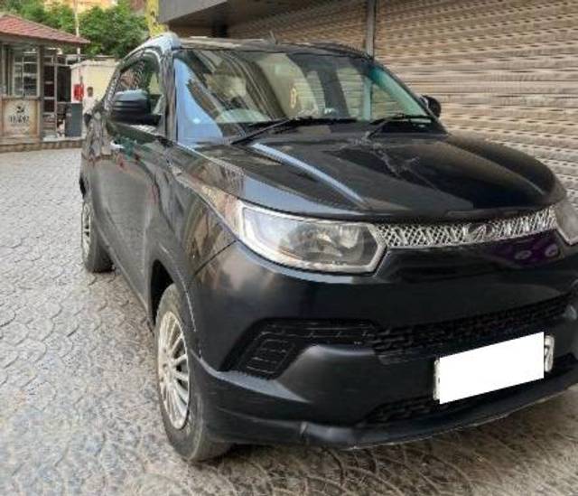 https://images10.gaadi.com/usedcar_image/4515589/original/processed_5e18e44c-f118-4d6e-9918-d8162989b6bf.jpg?imwidth=6400
