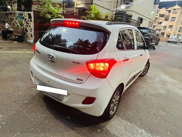 https://images10.gaadi.com/usedcar_image/4515599/original/processed_926249a2-f94f-4375-a43b-51286ff82e3e.jpg?imwidth=6402