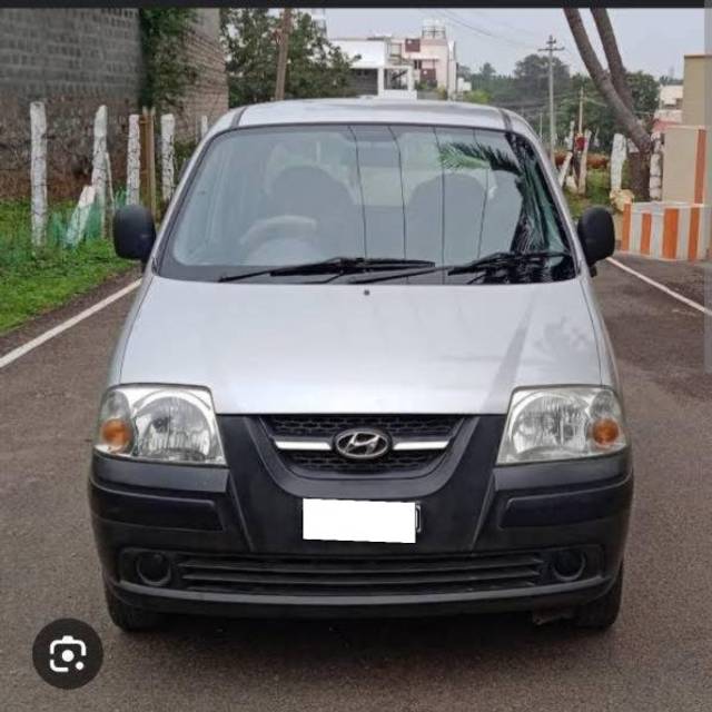 https://images10.gaadi.com/usedcar_image/4515608/original/processed_d3f8dc8d-2ec9-404b-b8be-0cf0943c04b9.jpg?imwidth=6400