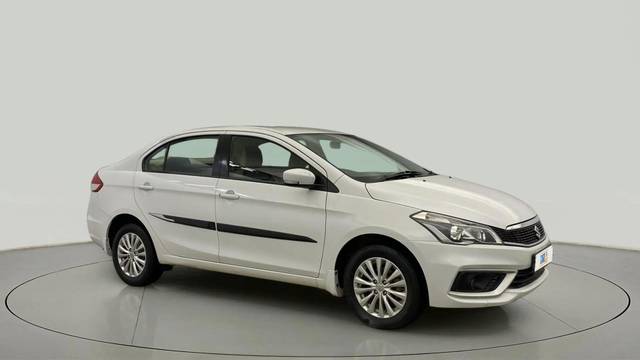 https://images10.gaadi.com/usedcar_image/4515702/original/525cf3af6fb2160767aee9099b40d84b.jpg?imwidth=6400