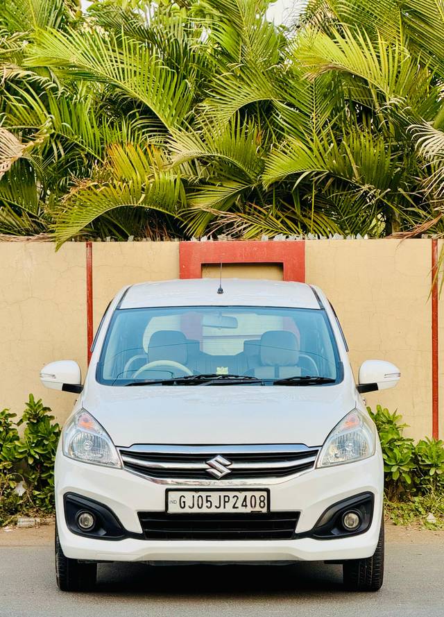 https://images10.gaadi.com/usedcar_image/4515759/original/cb4b025b6aa8c6c779afa62b34d49f0a.jpg?imwidth=6400