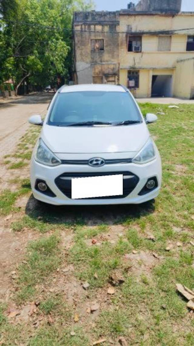 https://images10.gaadi.com/usedcar_image/4515767/original/processed_6e59eb1d-9d1d-4540-a8ff-ec68b2e34dcd.jpg?imwidth=6400