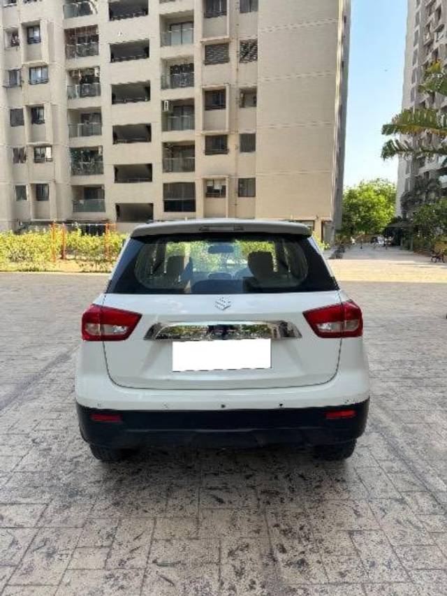 https://images10.gaadi.com/usedcar_image/4515774/original/processed_45f69c9e-3030-46c2-baf3-904d6e611ebd.jpeg?imwidth=6400