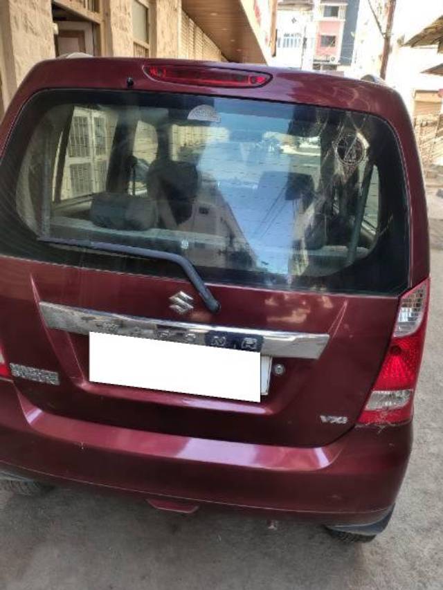 https://images10.gaadi.com/usedcar_image/4515826/original/processed_aedf87f9-f25a-4317-bd17-07278e2155d7.jpg?imwidth=6402
