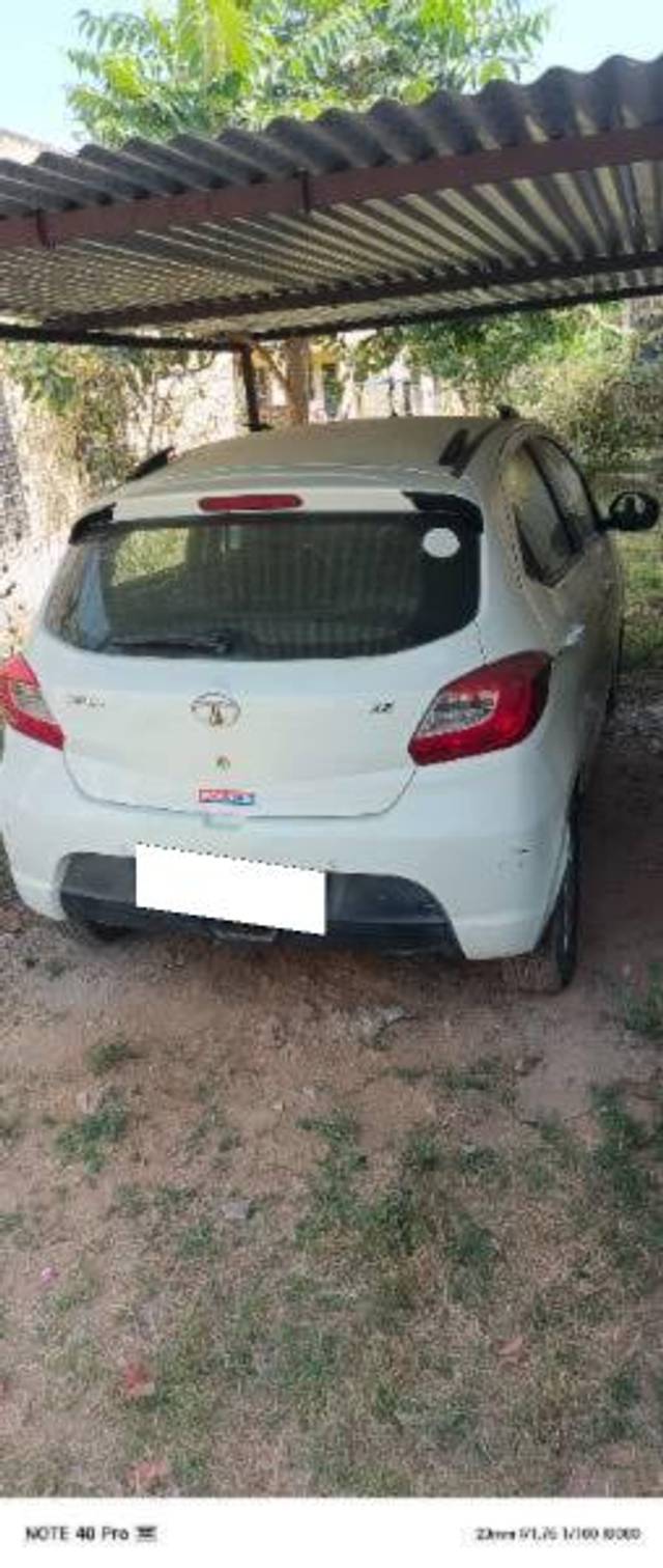 https://images10.gaadi.com/usedcar_image/4515829/original/processed_b07af397-39a9-4b5e-8e10-f2981195b229.jpg?imwidth=6400