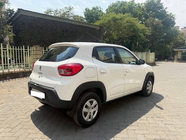https://images10.gaadi.com/usedcar_image/4515860/original/processed_97bb1670-3ba0-4e5e-9774-54505d7cbbc4.jpg?imwidth=6402