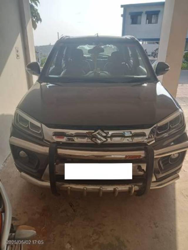 https://images10.gaadi.com/usedcar_image/4515892/original/processed_1b8ab9cf-2fe6-4c7d-97ef-1e609ab01982.jpg?imwidth=6400