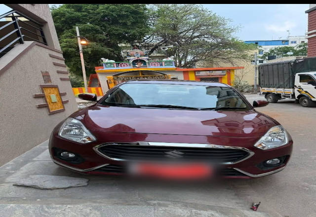https://images10.gaadi.com/usedcar_image/4515969/original/6a64a9c8-8424-4bf8-a4da-7c558cca885b.?imwidth=6401