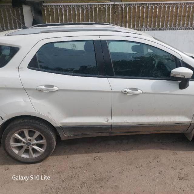 https://images10.gaadi.com/usedcar_image/4516098/original/processed_cbb137c3-032f-46d6-ab92-e242972213da.jpg?imwidth=6401