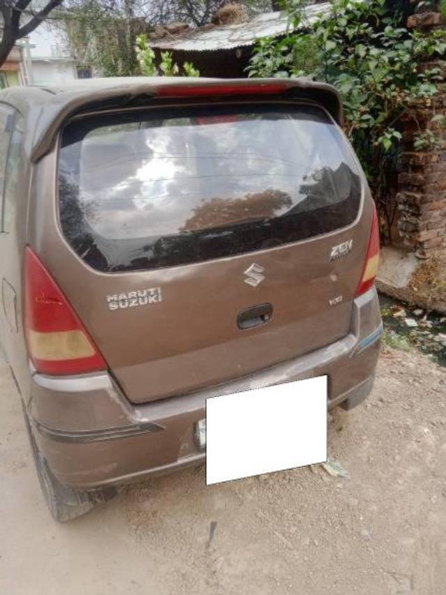 https://images10.gaadi.com/usedcar_image/4516125/original/processed_da03a527-b113-40ce-90a4-1af428e70791.jpg?imwidth=6401