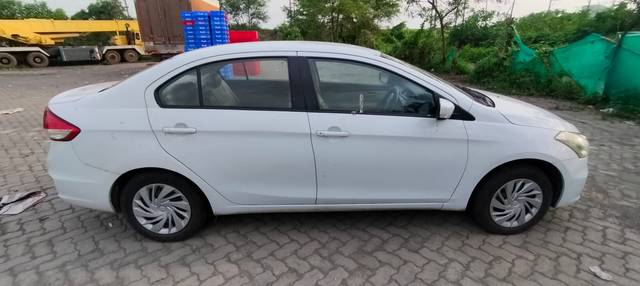 https://images10.gaadi.com/usedcar_image/4516163/original/04c7d888d0323c9f50a0fd51818b0607.jpg?imwidth=6401