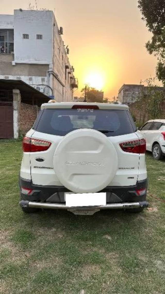 https://images10.gaadi.com/usedcar_image/4516165/original/processed_01b76b3a-e681-4d6d-abfa-23ab181ddadb.jpeg?imwidth=6402