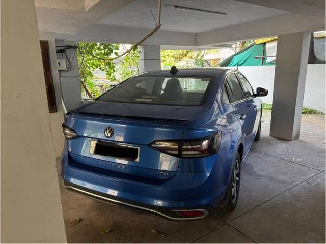 https://images10.gaadi.com/usedcar_image/4516168/original/processed_9294e20c-290b-49ac-bbf5-d093990db12d.jpeg?imwidth=6402