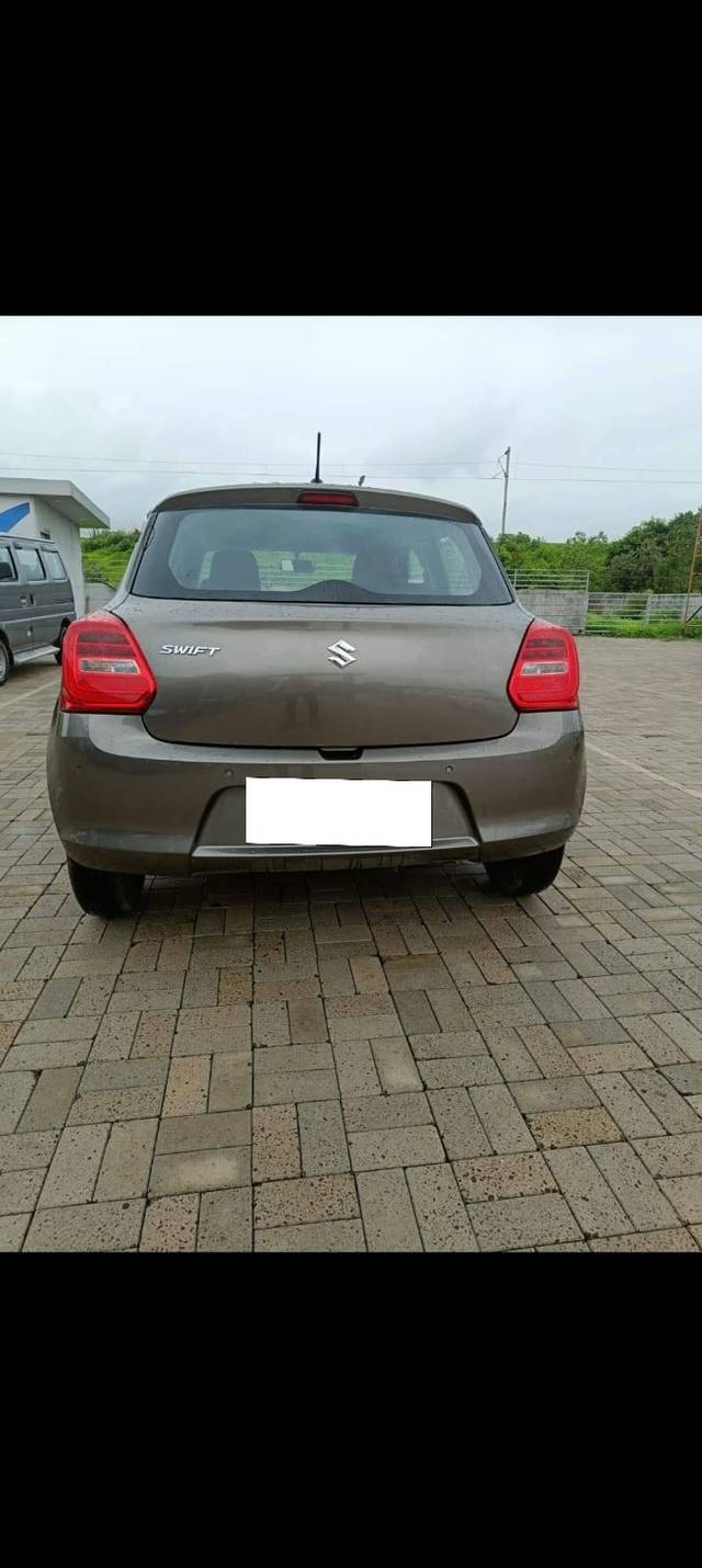 https://images10.gaadi.com/usedcar_image/4516179/original/processed_fcdaebf937aeff9fa837421aa7943f52.jpg?imwidth=6401