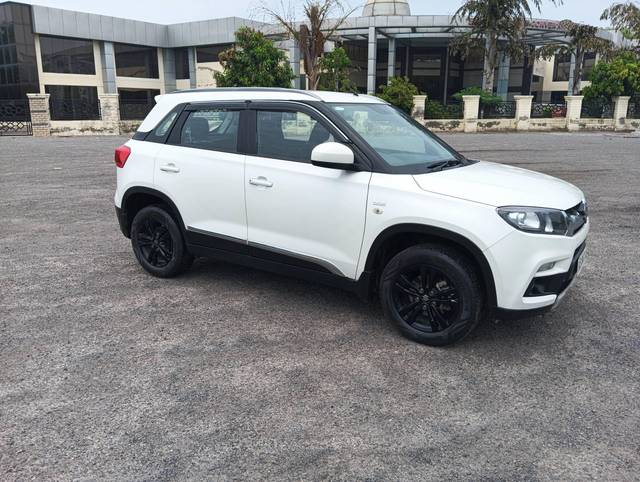 https://images10.gaadi.com/usedcar_image/4516182/original/processed_774a17d7dba1970bf248c16358f6f419.jpg?imwidth=6400