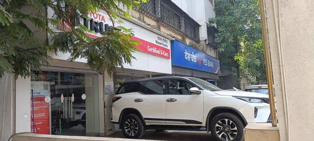 https://images10.gaadi.com/usedcar_image/4516183/original/processed_bf38edf774416608641d185301f78282.jpeg?imwidth=6400