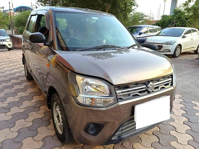 https://images10.gaadi.com/usedcar_image/4516225/original/processed_976abe11c95356713fe56957e7542edd.jpeg?imwidth=6400