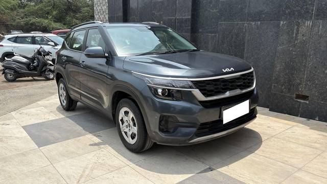 https://images10.gaadi.com/usedcar_image/4516227/original/processed_dd919d9ff042da4d0c8e5ea85c6246ed.jpg?imwidth=6400