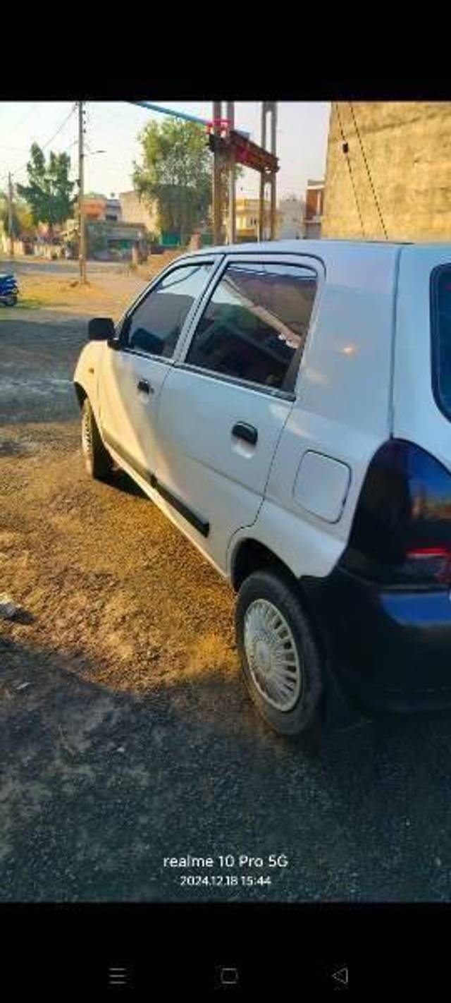 https://images10.gaadi.com/usedcar_image/4516245/original/processed_processed_6fdfdbb3-3070-4ee3-b5cb-5f2da5e2377f.jpg?imwidth=6402
