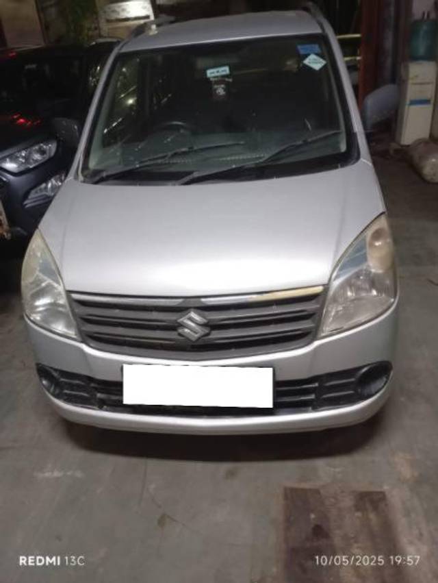 https://images10.gaadi.com/usedcar_image/4516246/original/processed_3b89a418-9704-4537-8d65-681167133200.jpeg?imwidth=6400