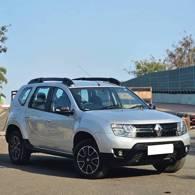 https://images10.gaadi.com/usedcar_image/4516263/original/processed_6f1eb4f0ea0b43fc8104d4c5c8e3a087.jpg?imwidth=6400