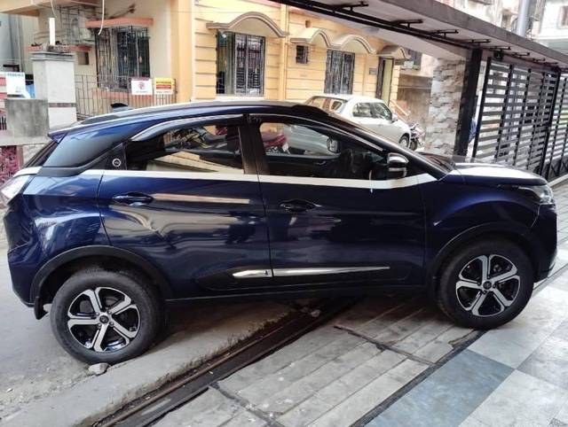 https://images10.gaadi.com/usedcar_image/4516265/original/processed_d0f703e3-2c2c-4cf8-92a3-12c1d8c366b3.jpeg?imwidth=6401