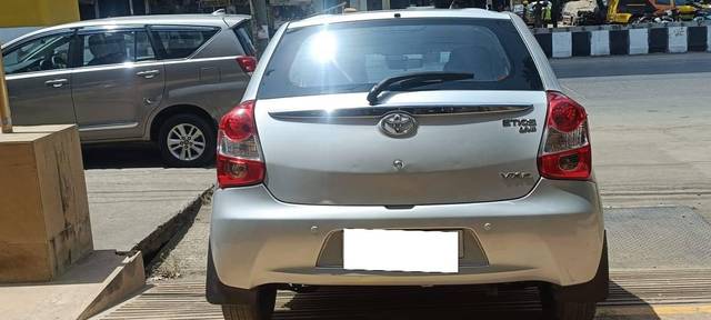 https://images10.gaadi.com/usedcar_image/4516274/original/processed_6ed89f5bd74348d13fd928c85a8b66af.jpeg?imwidth=6401