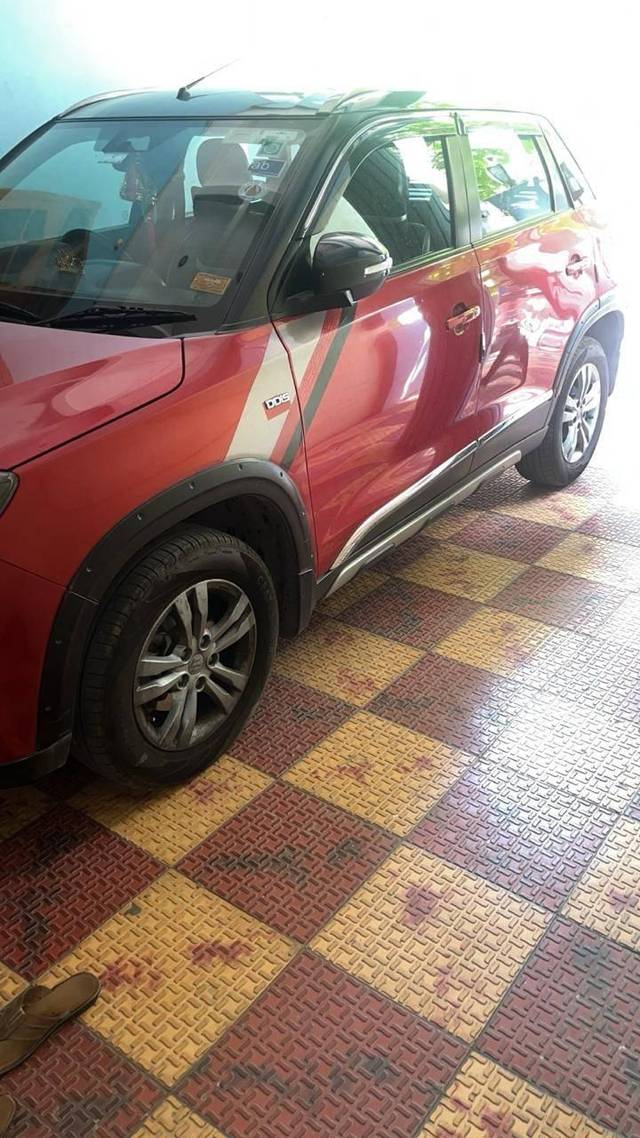 https://images10.gaadi.com/usedcar_image/4516300/original/processed_080a687d-f806-4b52-80ae-44b8bf1158dc.jpg?imwidth=6402