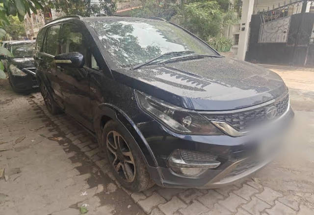 https://images10.gaadi.com/usedcar_image/4516321/original/875ef526-8e7b-4951-89af-f562499f6fbc.?imwidth=6400