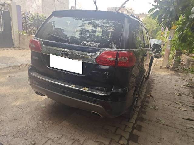 https://images10.gaadi.com/usedcar_image/4516321/original/processed_ba461283-be1e-40e6-9ecc-1158e5e2a1f9.jpg?imwidth=6401