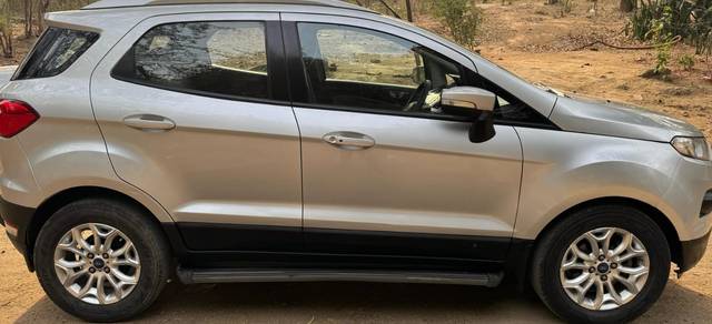 https://images10.gaadi.com/usedcar_image/4516323/original/dd32e7397e9e12dc04900c8f67204db8.jpg?imwidth=6401