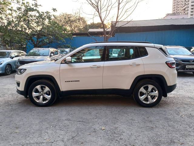https://images10.gaadi.com/usedcar_image/4516324/original/processed_85ed9aa95198f16adfaf4addb2018673.jpeg?imwidth=6402
