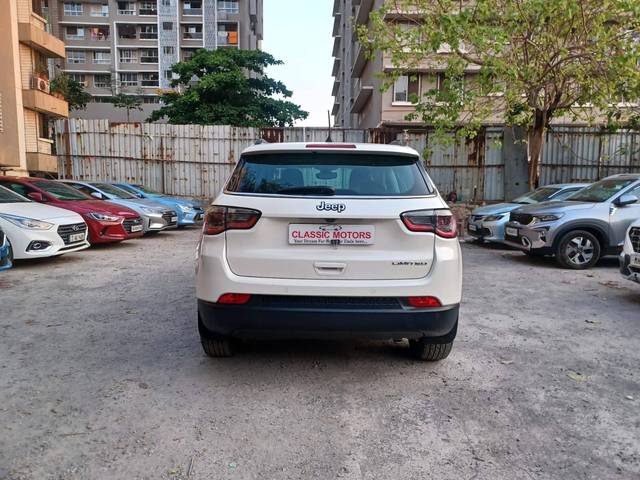 https://images10.gaadi.com/usedcar_image/4516324/original/processed_9a2dda7a4875da0272f754336fc2100f.jpeg?imwidth=6401