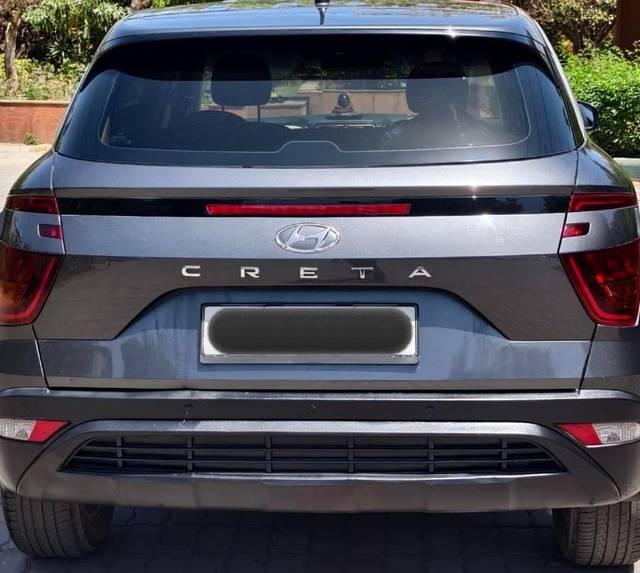 https://images10.gaadi.com/usedcar_image/4516336/original/processed_c52ac9d5710d77bf1401840a2d0533ea.jpg?imwidth=6401