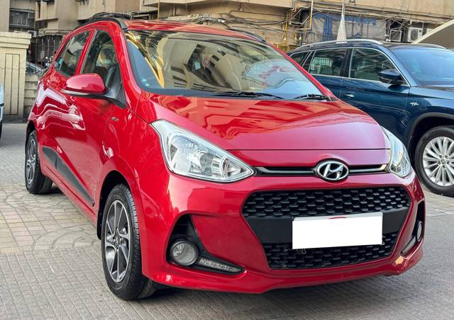 https://images10.gaadi.com/usedcar_image/4516367/original/processed_1bdb6cadd5863f8f40aafe62df81b354.jpg?imwidth=6401