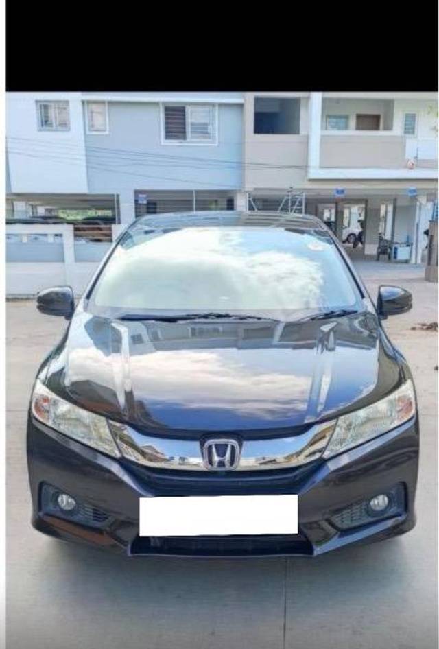 https://images10.gaadi.com/usedcar_image/4516374/original/processed_e92aa067-e7fe-43ea-9bcc-acb98af6d18e.jpeg?imwidth=6400