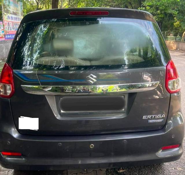 https://images10.gaadi.com/usedcar_image/4516375/original/processed_b73dab7dc8225995d65f87b820a588c8.jpg?imwidth=6402