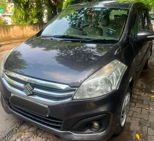 https://images10.gaadi.com/usedcar_image/4516375/original/processed_cc6a02be54bb30e5ac16fb30d04ebc6d.jpg?imwidth=6400