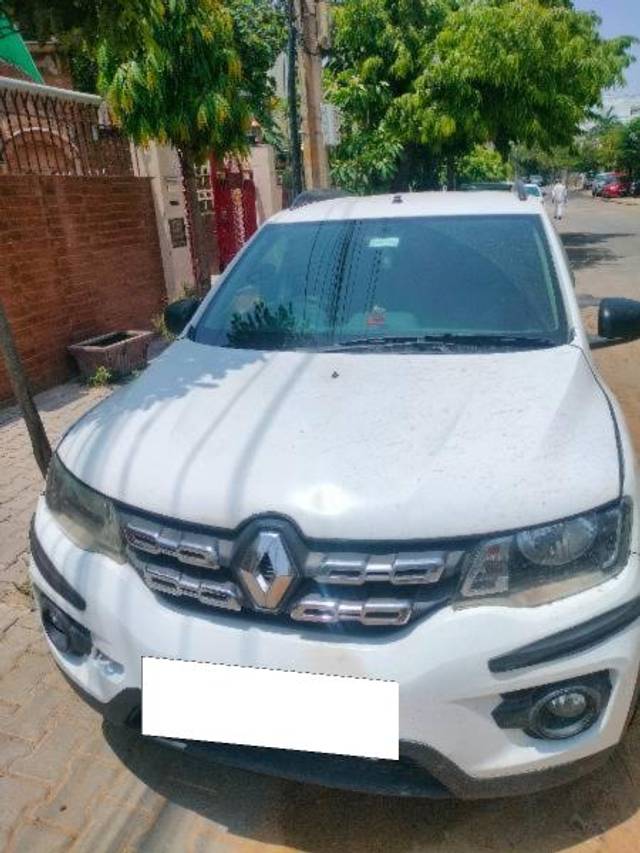 https://images10.gaadi.com/usedcar_image/4516396/original/processed_200f1e95-3f9d-460e-91e3-7a703c510dd2.jpg?imwidth=6400