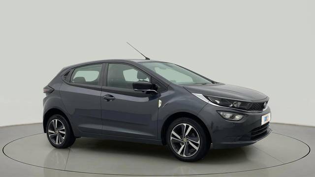 https://images10.gaadi.com/usedcar_image/4516404/original/b38219d195ff74df0ab09a2e61c62858.jpg?imwidth=6400